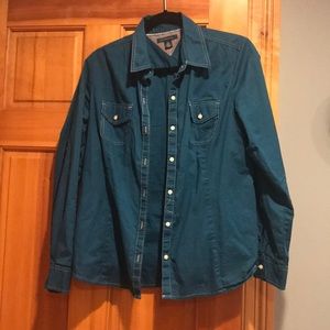 Tommy Hilfiger Women’s Large Button Down